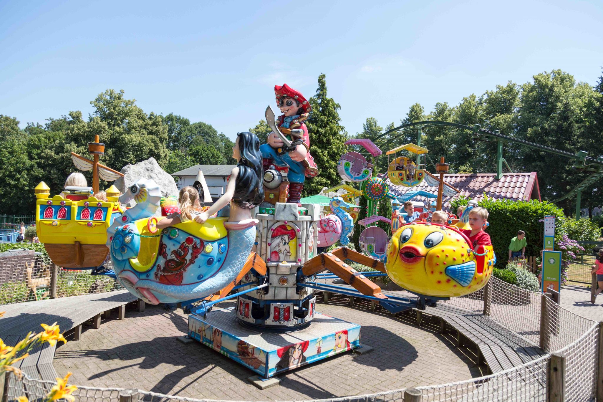 Amusementspark Tivoli, Berg en dal Toonen Reizen Amusementspark Tivoli, Berg en dal Toonen Reizen