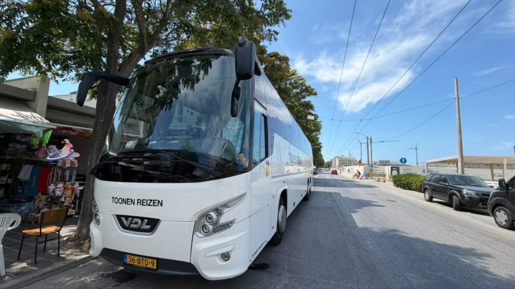 Wat kost een touringcar huren Deze factoren bepalen de prijs